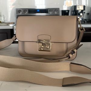 Michael Kors Bradshaw Medium Bag